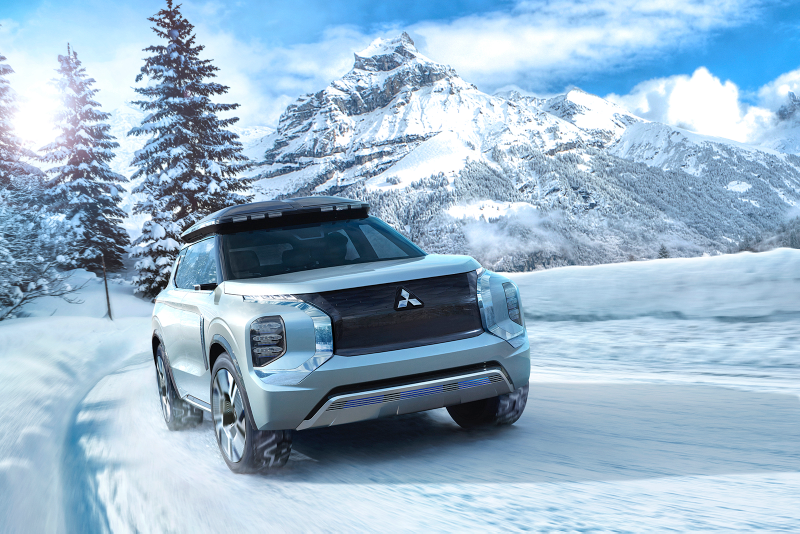 Illustration for article titled Mitsubishi's Hybrid SUV Concept Looks Wild but Its Charging System Is Where Things Get Interesting